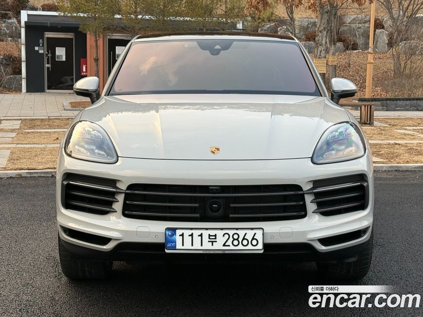 Porsche Cayenne 2023