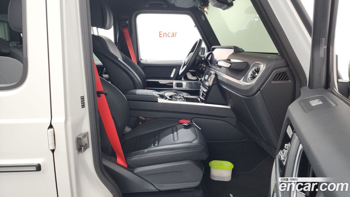 Mercedes-Benz G-Class 2023