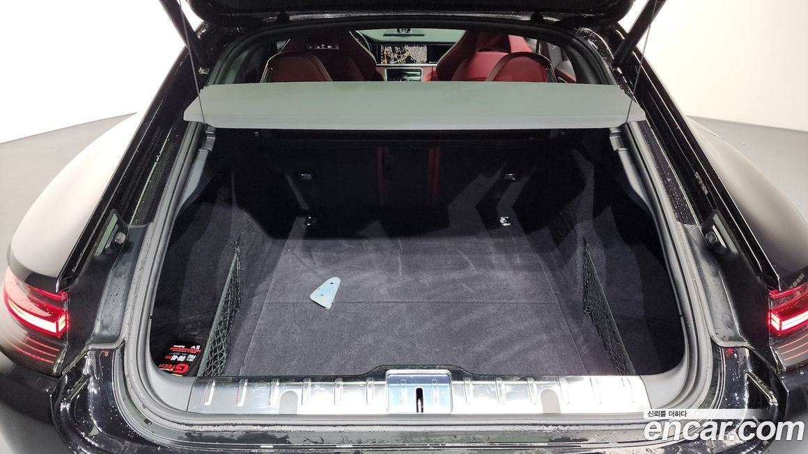 Porsche Panamera 2020