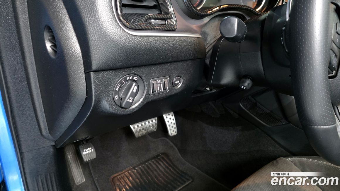 Dodge Challenger 2019