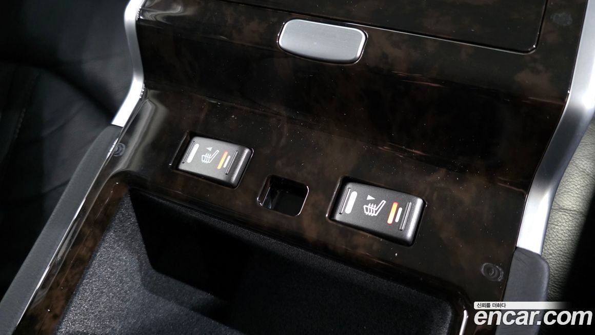 Renault-KoreaSamsung SM7 2009