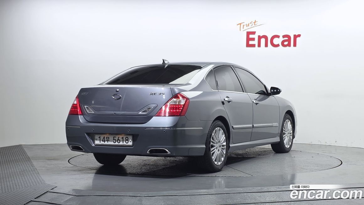 Renault-KoreaSamsung SM7 2009