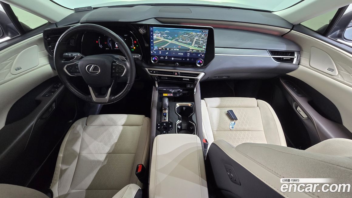 Lexus RX 2024