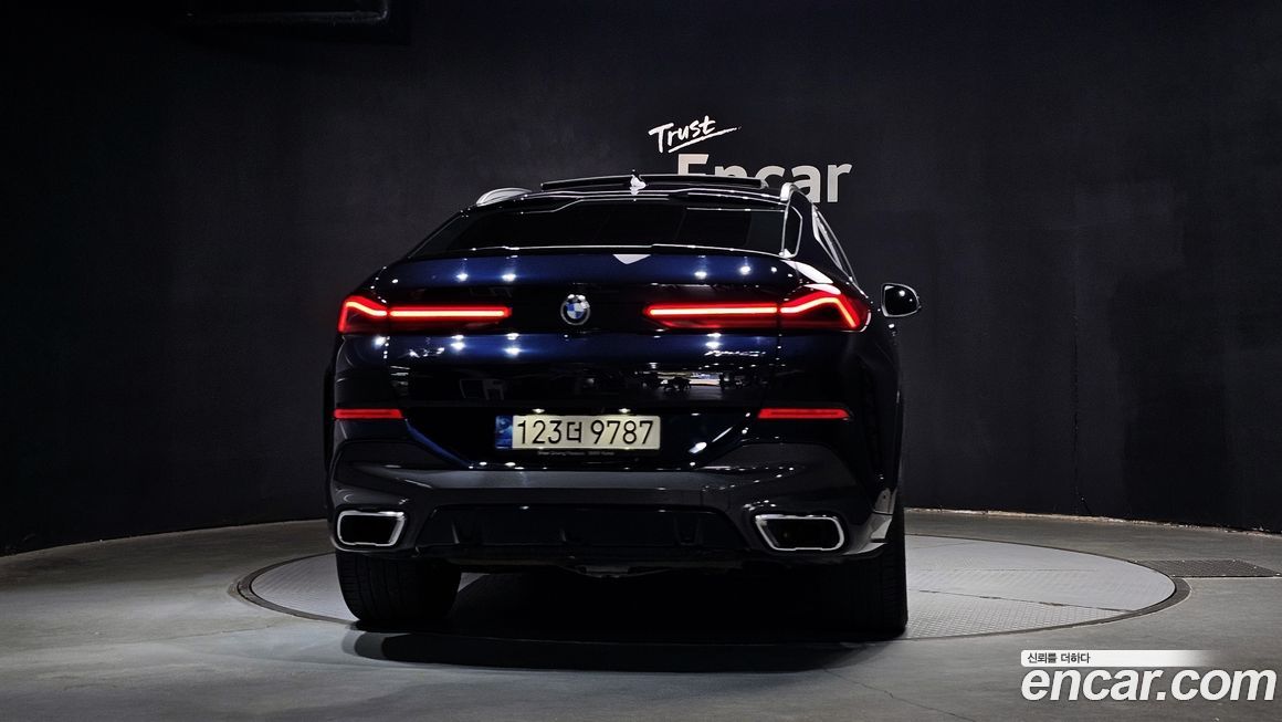 BMW X6 2022