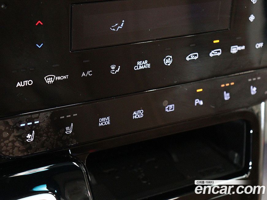 Hyundai Staria 2025