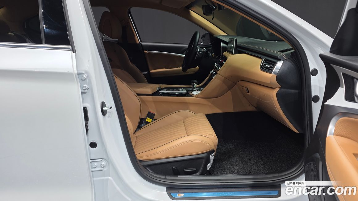 Genesis G70 2025