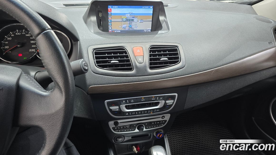 Renault-KoreaSamsung SM3 2010