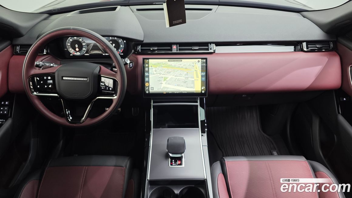 Land Rover Range Rover Velar 2025