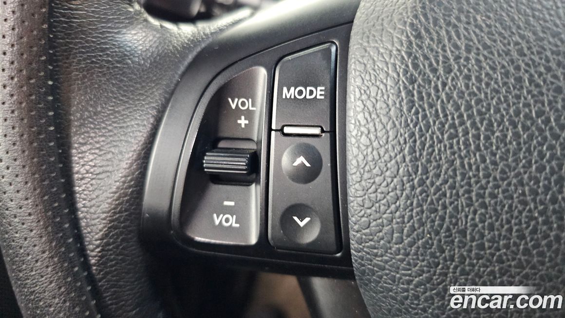 Kia K5 2011