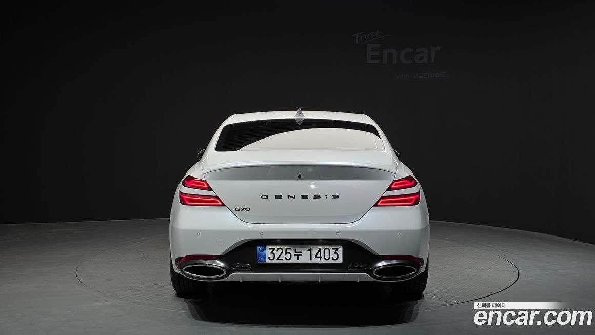 Genesis G70 2025