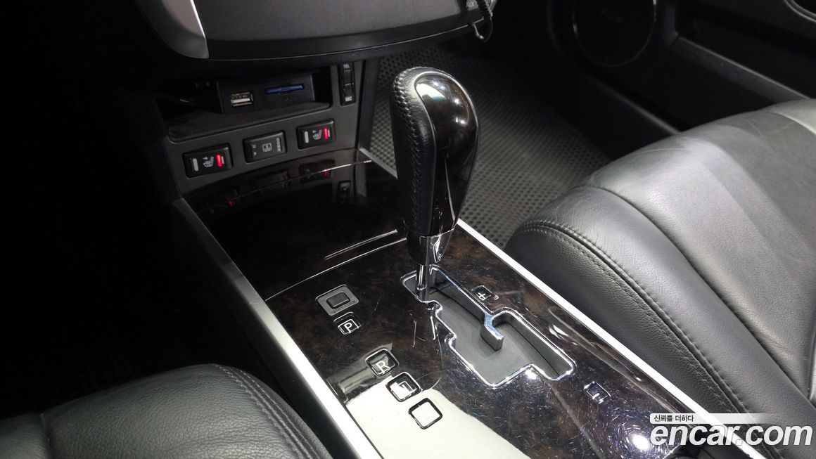 Renault-KoreaSamsung SM7 2009