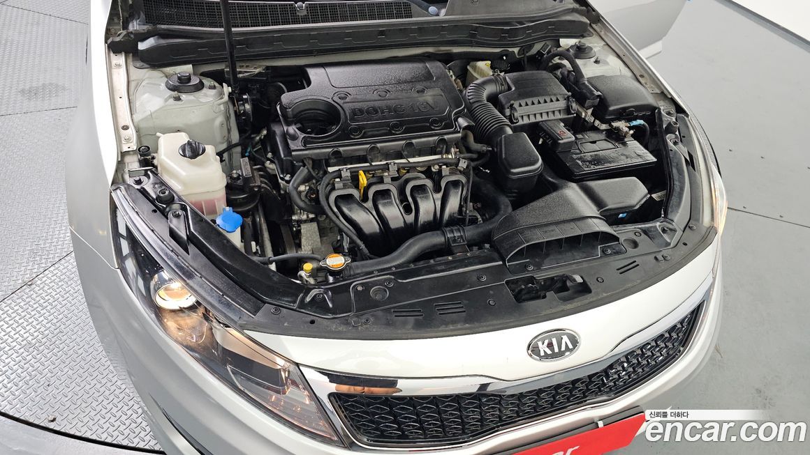 Kia K5 2011