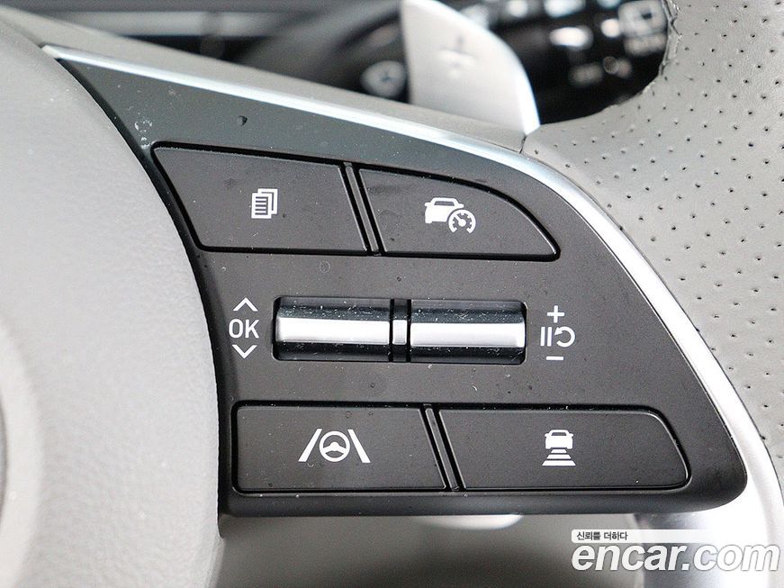 Hyundai Staria 2025