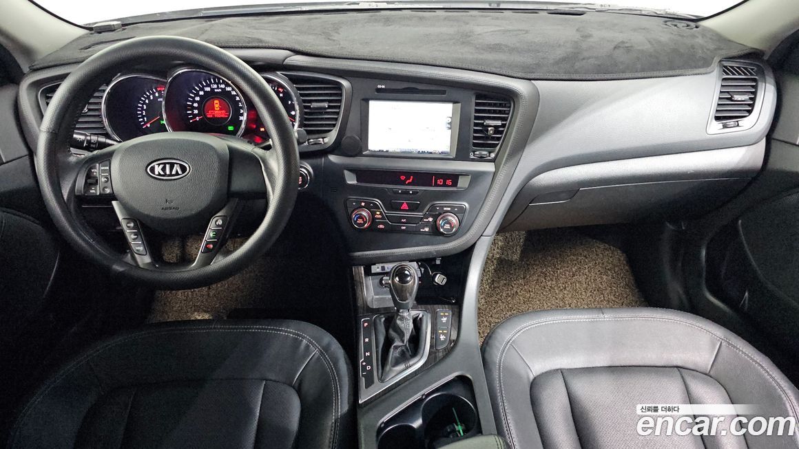 Kia K5 2011