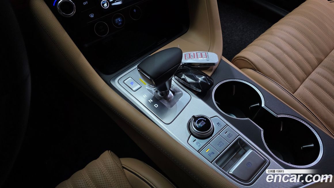 Genesis G70 2025
