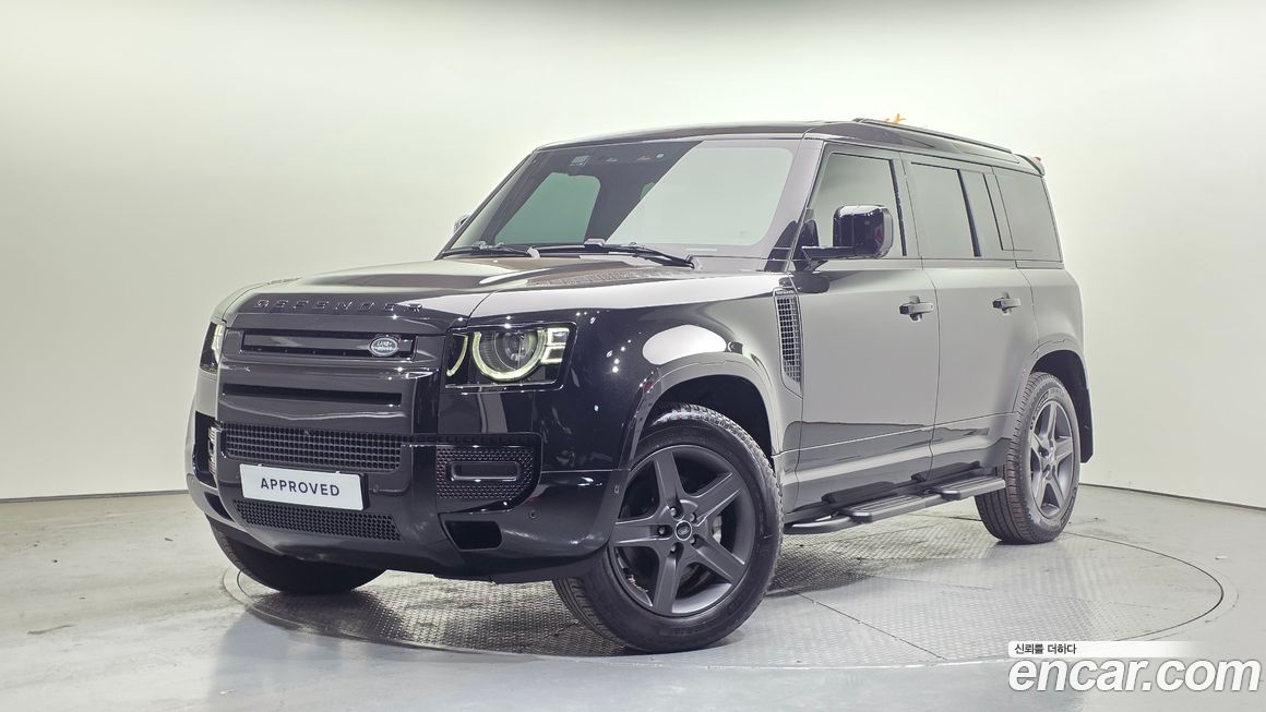 Land Rover Defender 2025