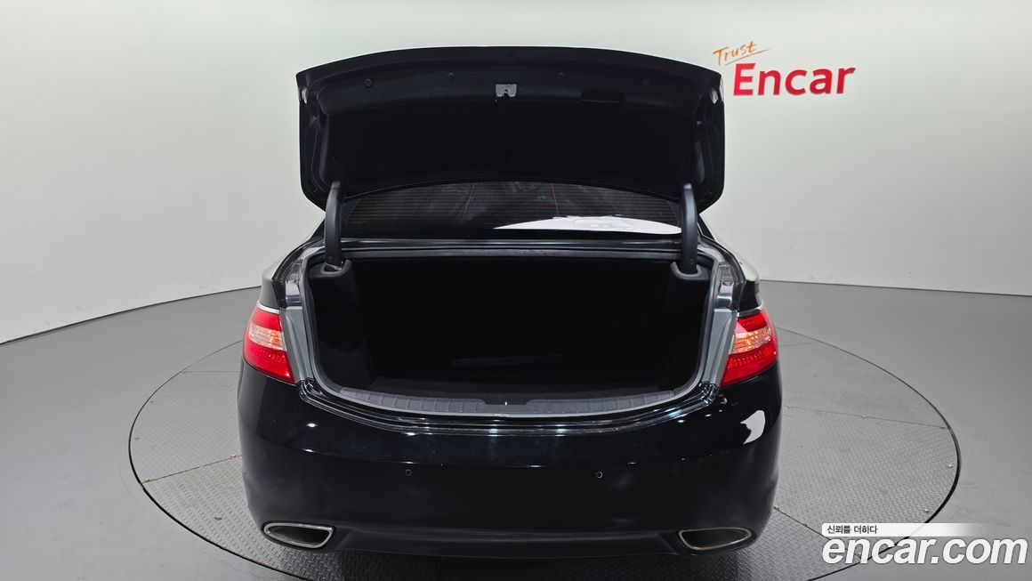 Hyundai Grandeur 2011