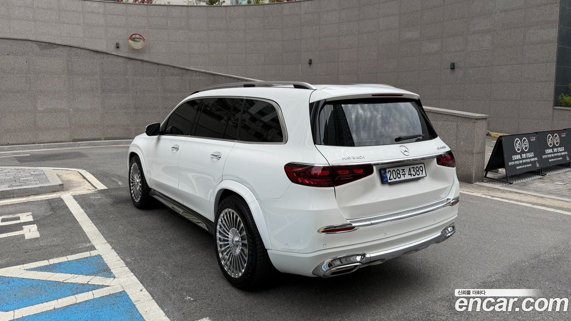 Mercedes-Benz GLS-Class 2021