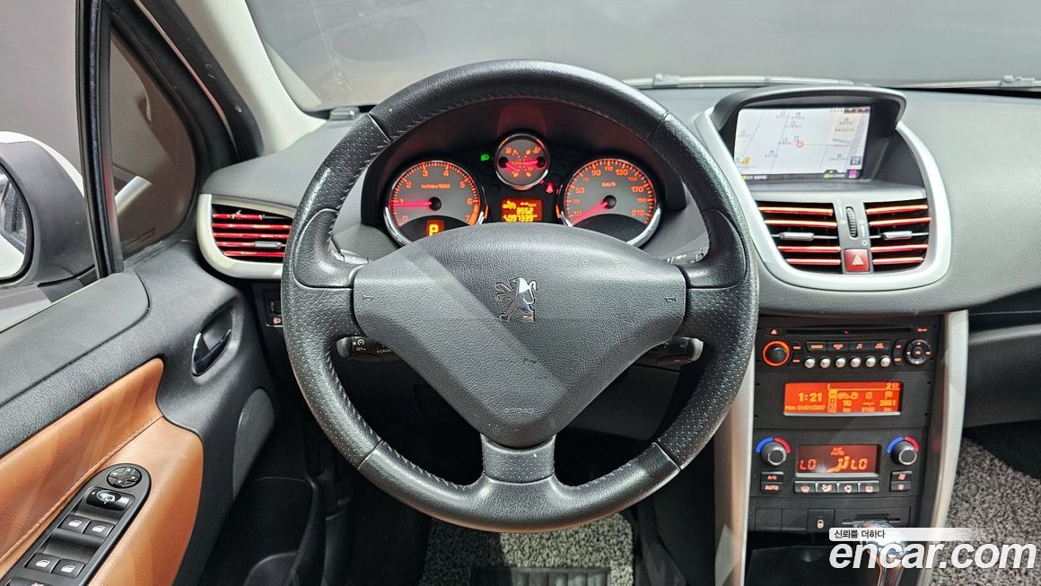 Peugeot 207 2011