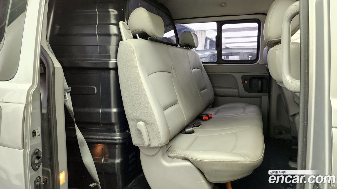 Hyundai Starex 2013