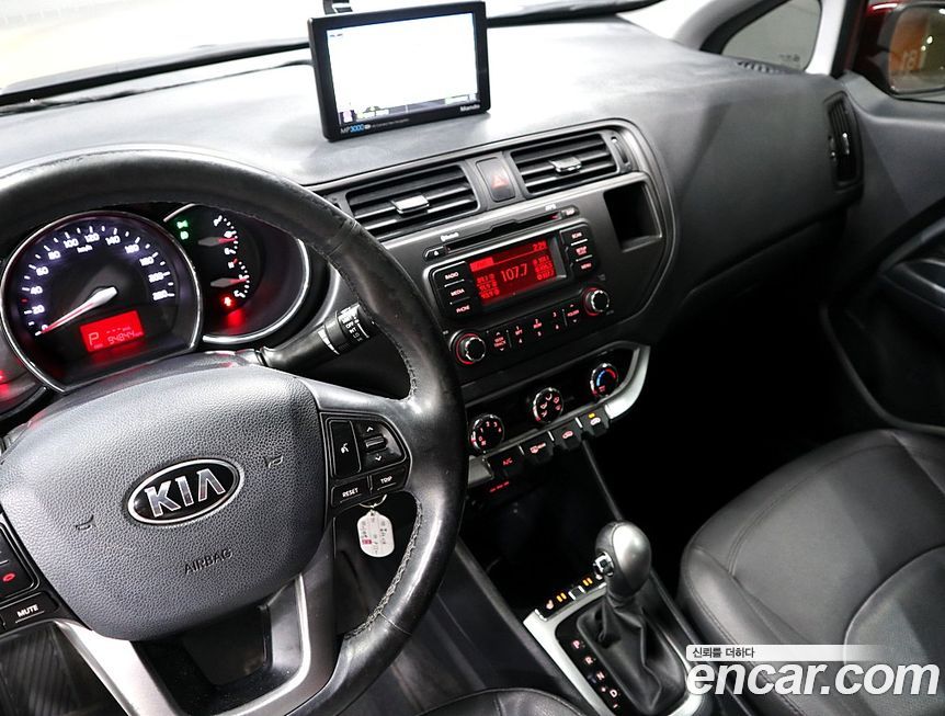 Kia pride 2014