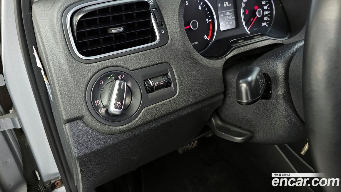 Volkswagen Polo 2014