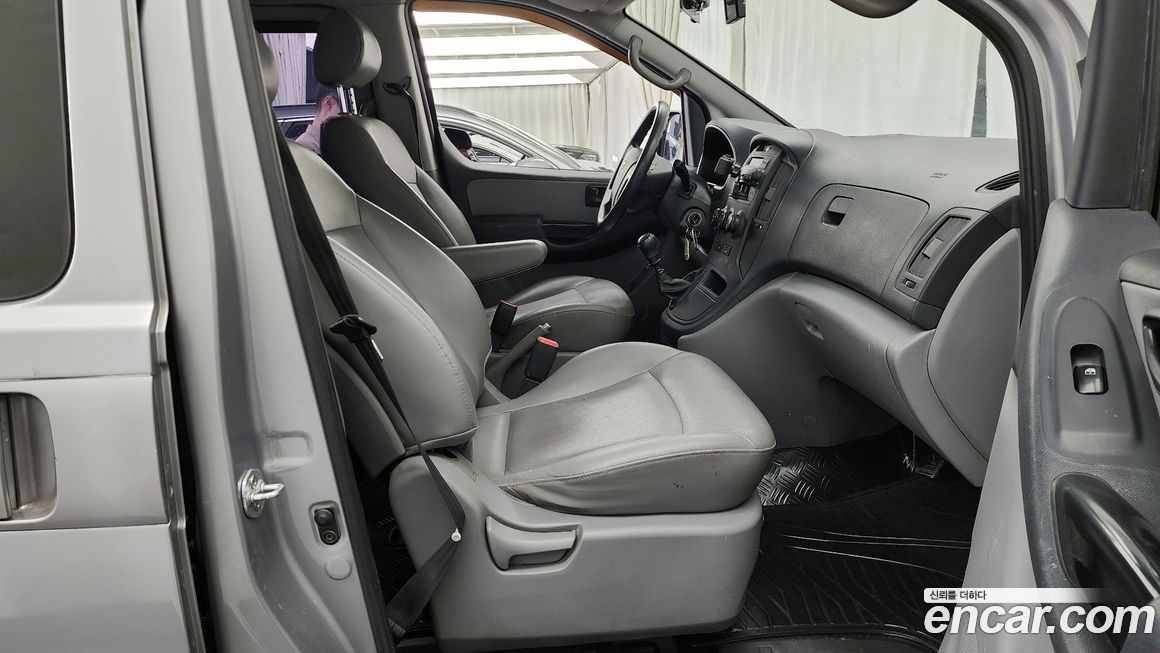 Hyundai Starex 2013