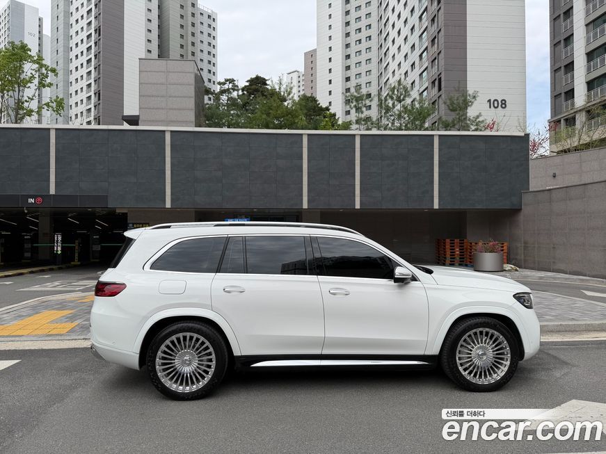 Mercedes-Benz GLS-Class 2021