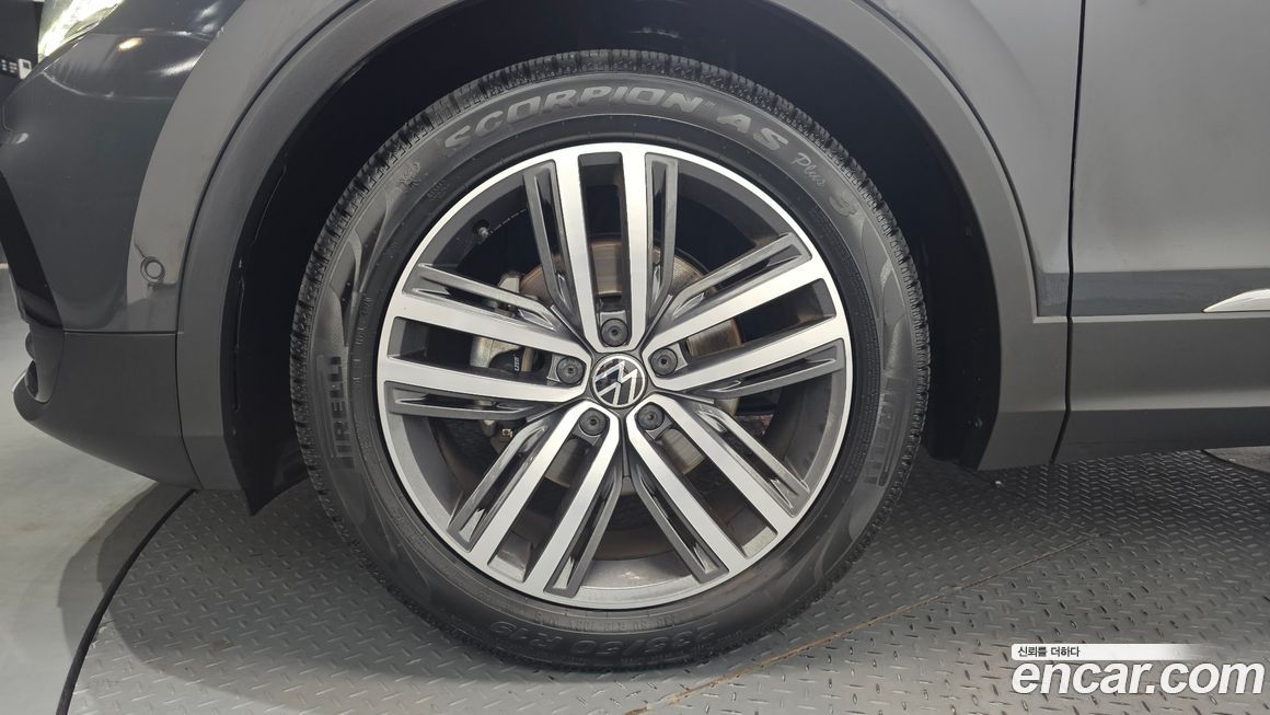 Volkswagen Tiguan 2021