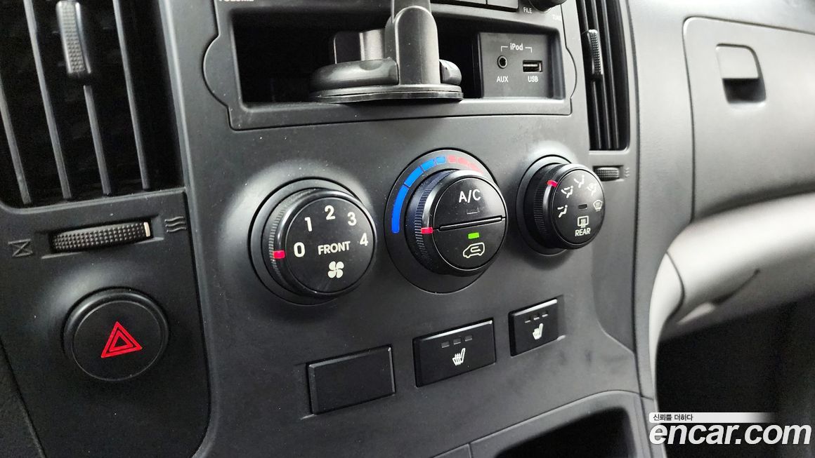 Hyundai Starex 2013