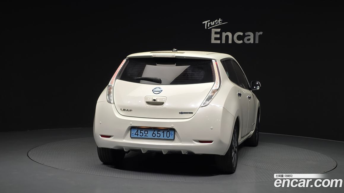 Nissan Leaf 2016