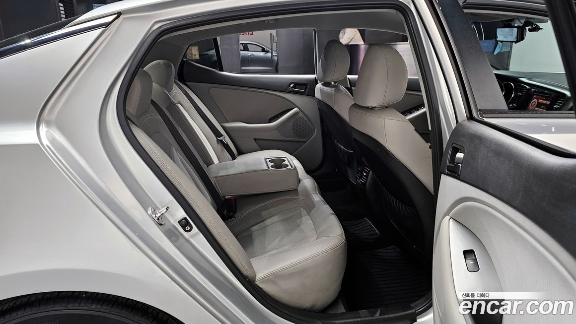 Kia K5 2013