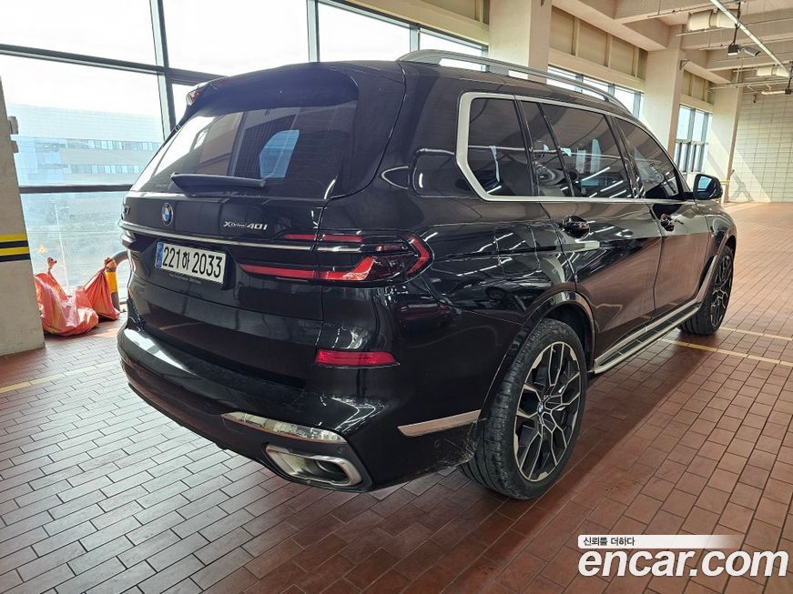 BMW X7 2024