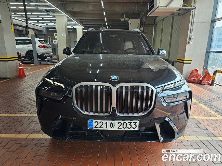 BMW X7 2024
