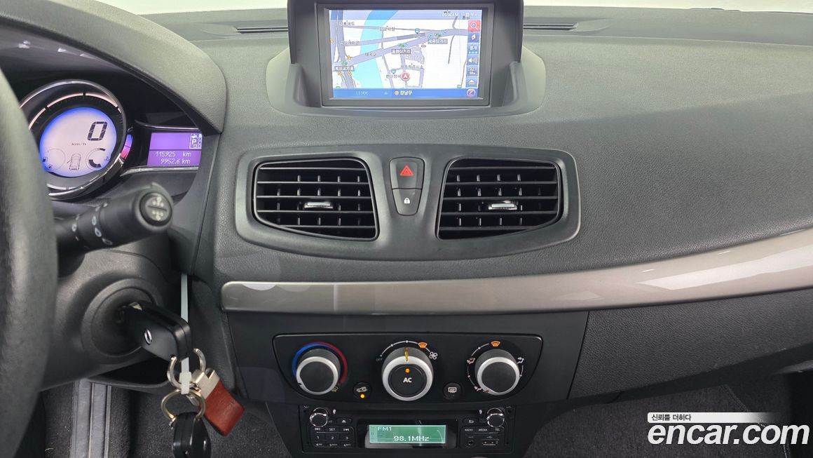 Renault-KoreaSamsung SM3 2013