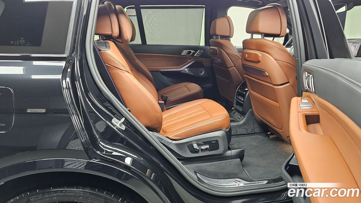 BMW X7 2024