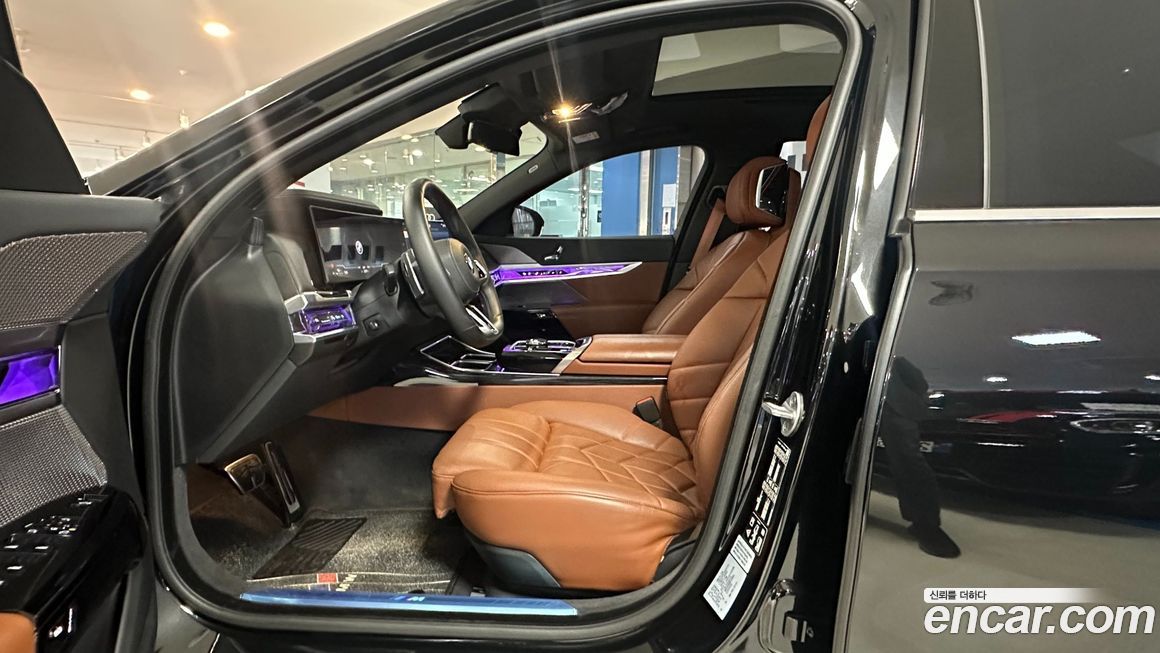 BMW 7-Series 2025