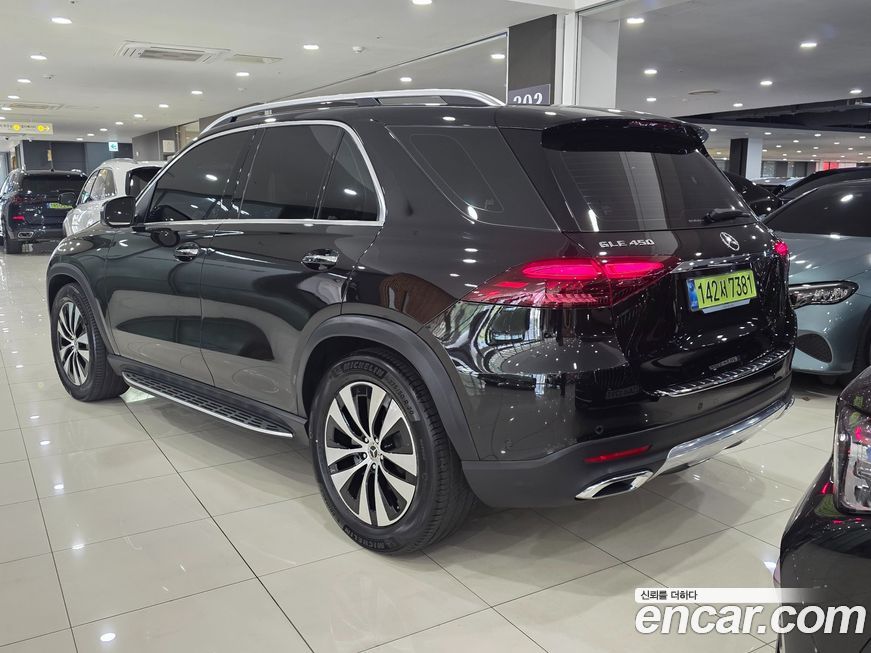 Mercedes-Benz GLE-Class 2026