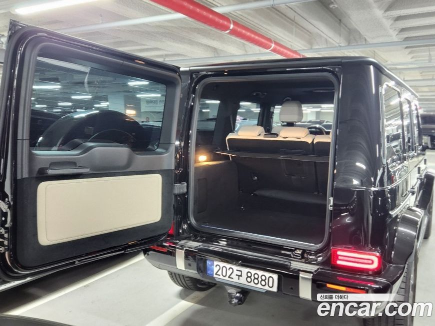 Mercedes-Benz G-Class 2025