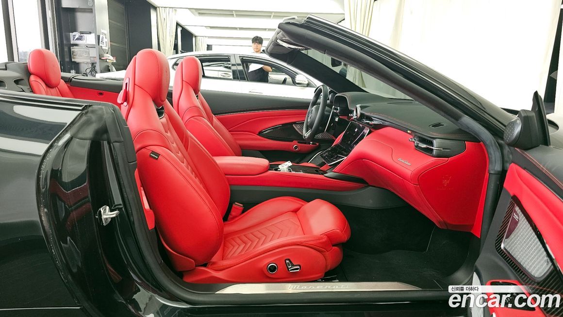 Maserati Gran Cabrio 2024