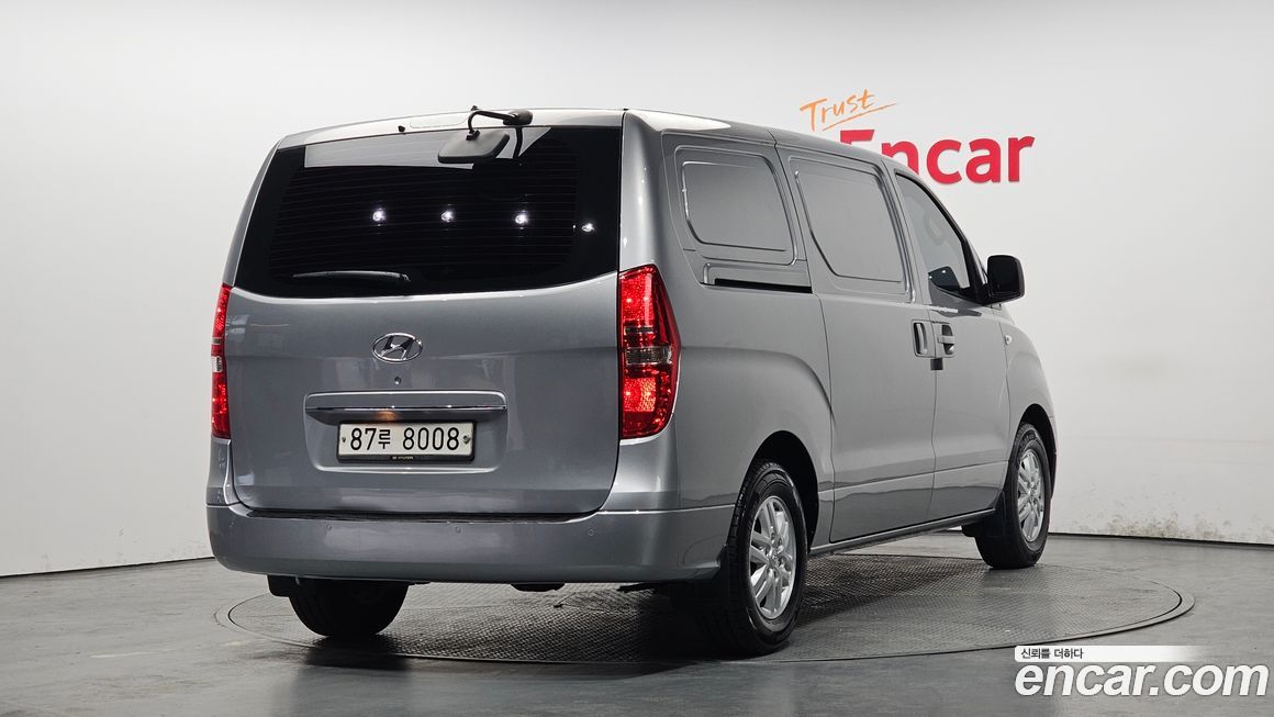 Hyundai Starex 2017