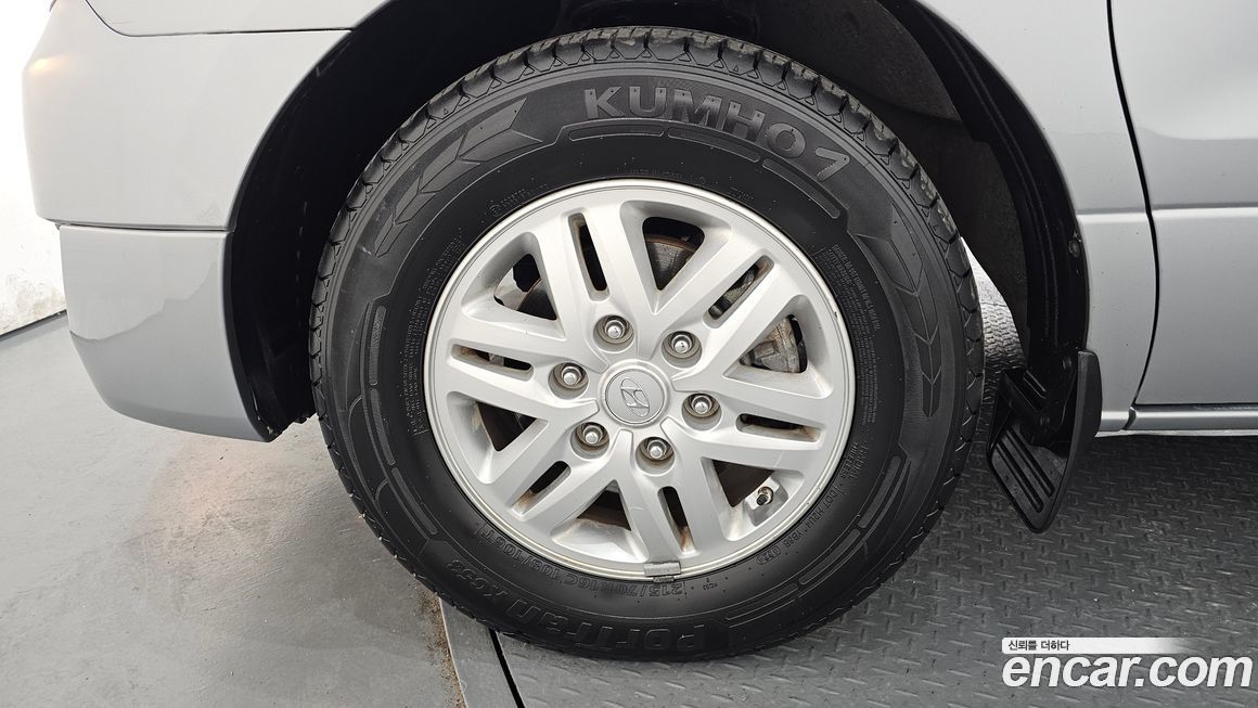 Hyundai Starex 2017