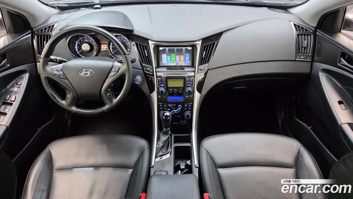 Hyundai Sonata 2012