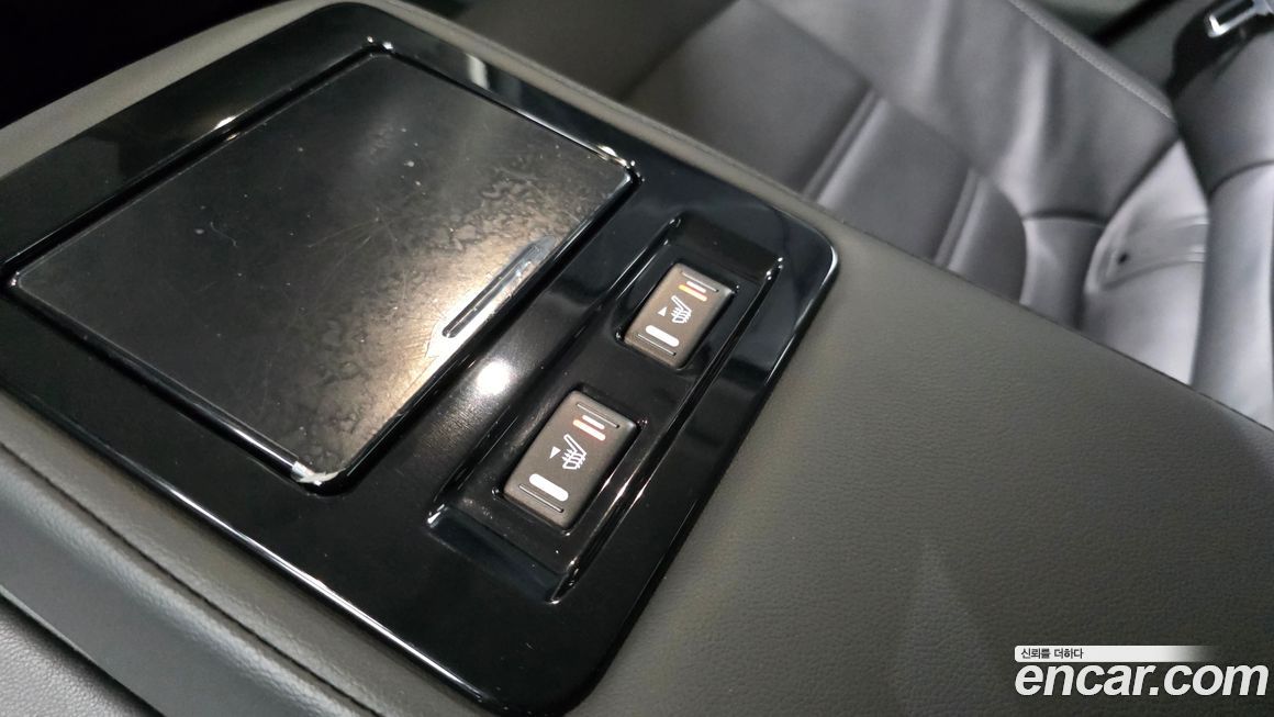 Renault-KoreaSamsung SM6 2016