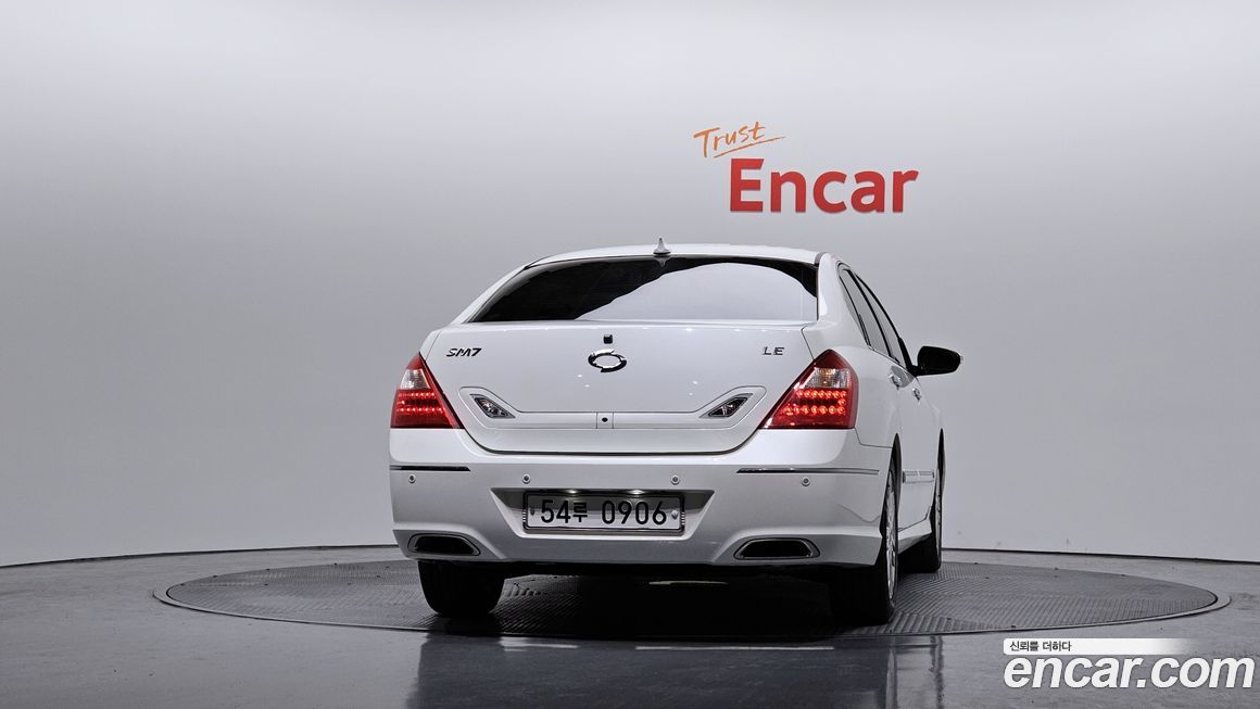 Renault-KoreaSamsung SM7 2011