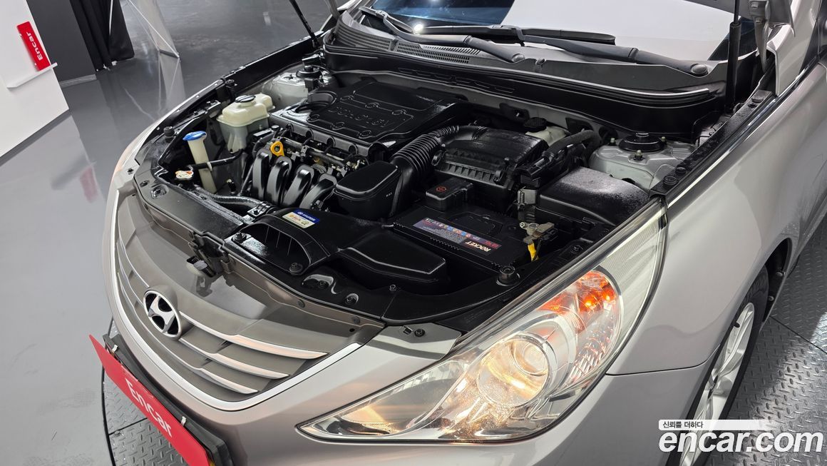 Hyundai Sonata 2012