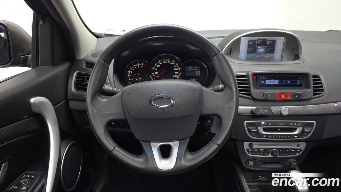 Renault-KoreaSamsung SM3 2011