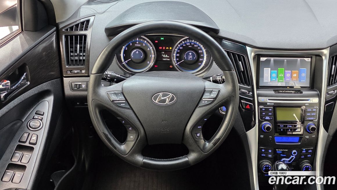 Hyundai Sonata 2012