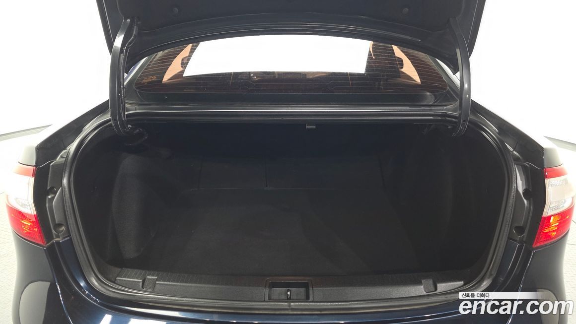 Renault-KoreaSamsung SM3 2011