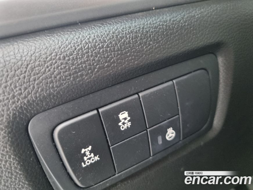 KG_Mobility_Ssangyong KORANDO 2014